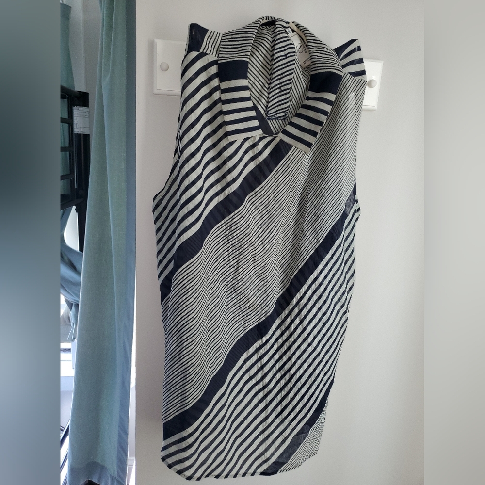 Sz 48(14) Valentino striped silk blouse